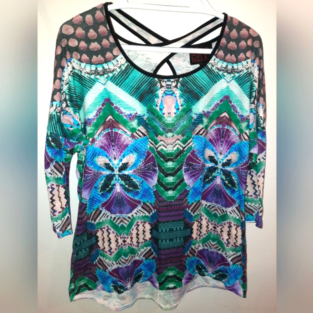 FRENCH BLUE bright blues, green, purple top size large, excellent used condition
